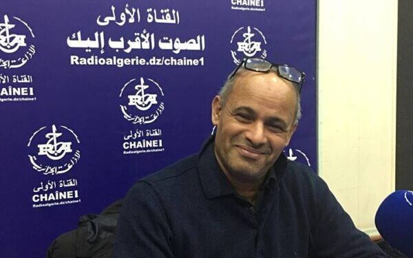 تشجيع التعاونيات والخواص على الاستثمار في المسرح