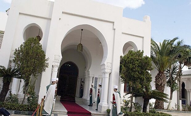 مستشار رئيس الجمهوية يجتمع بممثلي متقاعدي الجيش