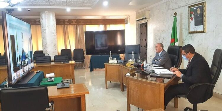 مناطق الظل والدخول المدرسي محور لقاء الولاة ووزير الداخلية