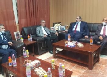 الأفلان يندد بالتطبيع من سفارة فلسطين بالجزائر