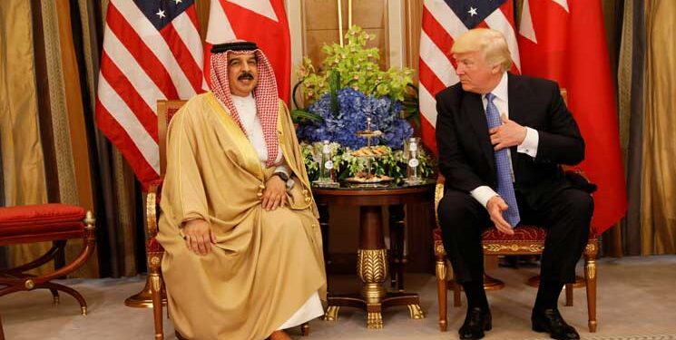 ترمب يغرد.. البحرين تطبع علاقاتها مع الكيان الصهيوني