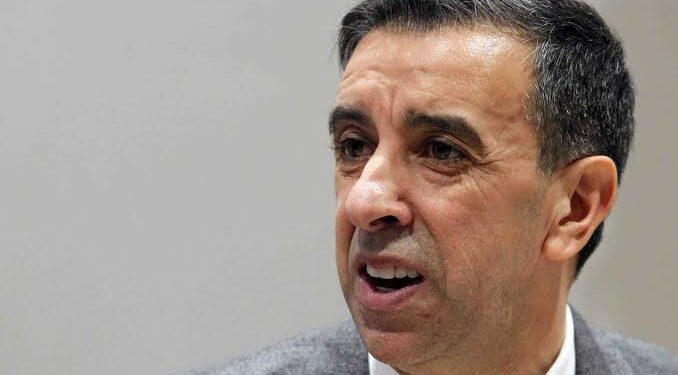 فتح تحقيق حول تحويل حداد 10 مليون دولار للأمريكيين