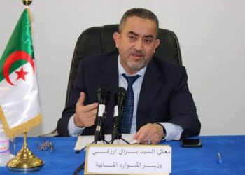 براقي يتوعد بمعاقبة المتقاعسين في آداء مهامهم