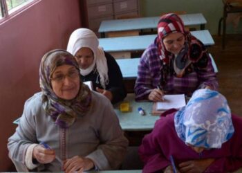 الجزائر تقلص نسبة الأمية إلى 8.71 %