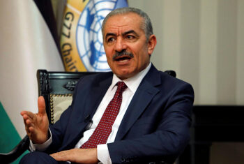 رئيس الوزراء الفلسطيني: التطبيع مع اسرائيل لا يخدم معادلة السلام
