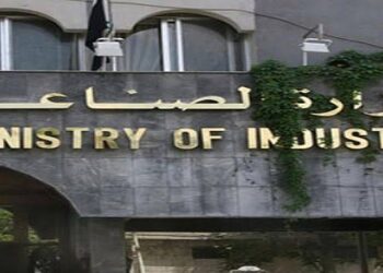 الكشف عن عدد طلبات الحصول على رخص استيراد وتصنيع المركبات