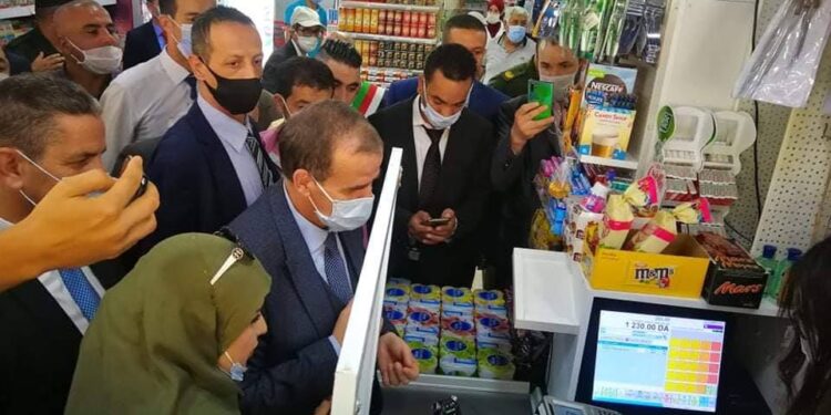 تدشين الفرع المحلي للمركز الوطني للسجل التجاري