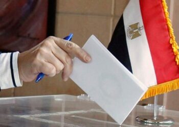 مصر: فوز القائمة الوطنية في المرحلة الأولى من الانتخابات البرلمانية