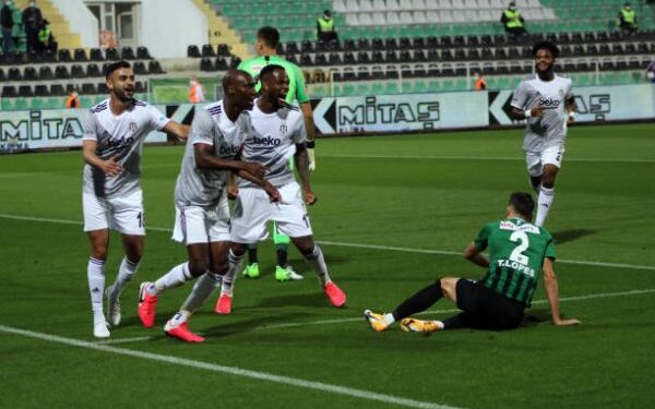 غزال يقدم تمريرته الحاسمة الأولى مع بيشيكتاش