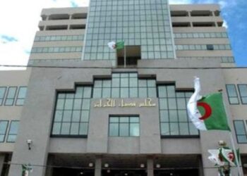 مجلس قضاء الجزائر يصدر أحكامه في قضايا فساد
