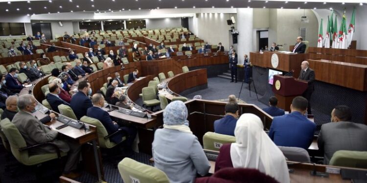 النواب يصادقون بالاجماع على تسوية ميزانية 2018
