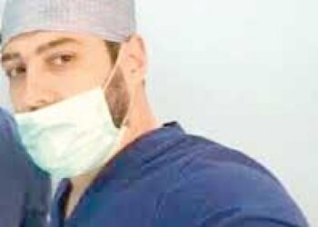 مختص في الجراحة بالمنظار يجيب عن أسئلة حول اللقـاح ضد كورونا