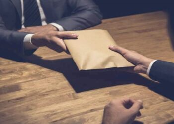 بومزار يدعو إلى تعزيز الضمانات التي تكفل حماية المال العام