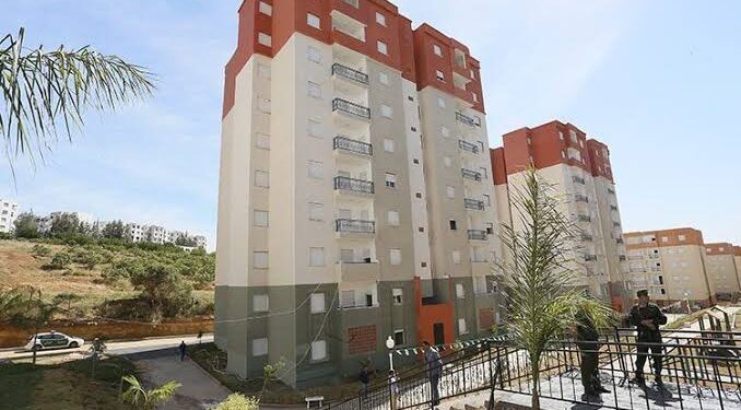 تسليم مفاتيح سكنات الترقوي العمومي برغاية