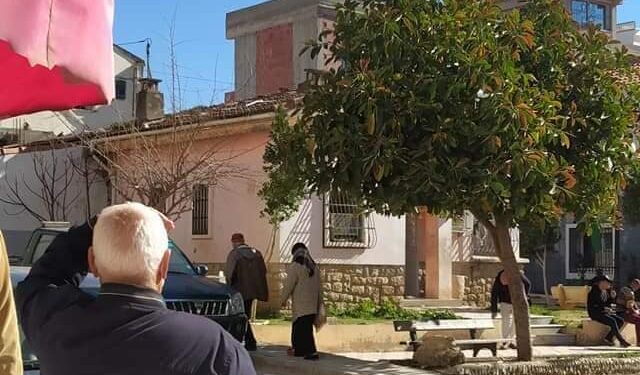 بالصور.. أمٌ تحاول الانتحار في ميلة