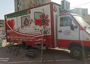 نادي الصحافة يصنع الأمل ويختتم دورة التبرع بالدم بالبويرة