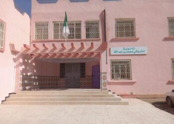 تبسة: أستاذ يطعن موظف بالثانوية