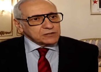 قضايا اقليمية تطرح في مباحثات جزائرية-فرنسية