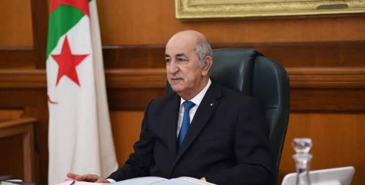 الرئيس تبون يهنىء “الخضر”