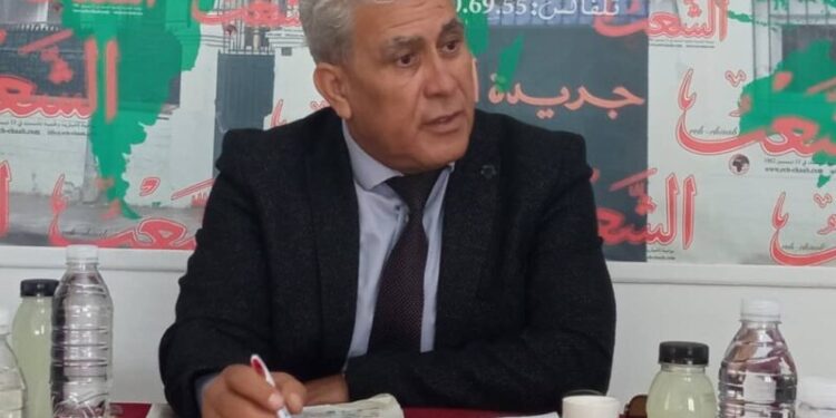 محلل سياسي: أزمات اجتماعية “مفتعلة” في الجزائر