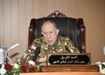 الفريق شنقريحة بالمدرسة الحربية