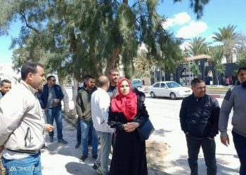 مستفيدون من السكن يحتجون بالمسيلة