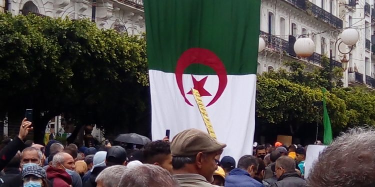 الحراك الشعبي في جمعته 113
