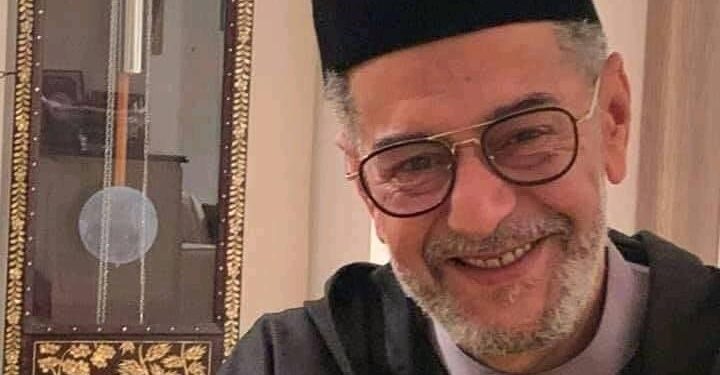 الفنان صالح أقروت ينقل للعلاج في هذا التوقيت