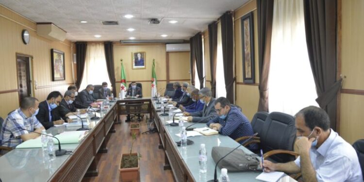 وزارة التربية تبدي استعدادها للتكفل بمطالب الشركاء الاجتماعيين