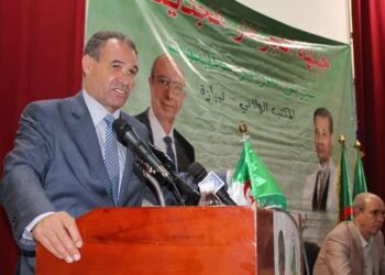 بن عبد السلام: لا توجد حلول سياسية خارج الدستور