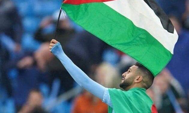 محرز ينصر فلسطين في حفل تسليم ذرع البطولة