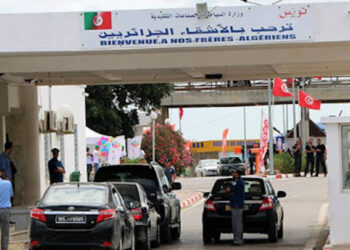 الجالية تطالب بتعجيل فتح الحدود البرية والبحرية