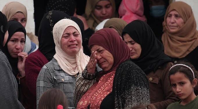 استشهاد 9 فلسطينيين بينهم 3 أطفال في غزة