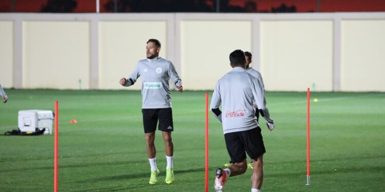 “الخضر” يلتحقون تباعا بمركز سيدي موسى