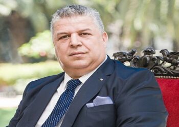 شرف الدين يطمئن طاقم المنتخب الوطني