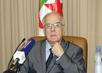 إنهاء مهام وسيط الجمهورية كريم يونس