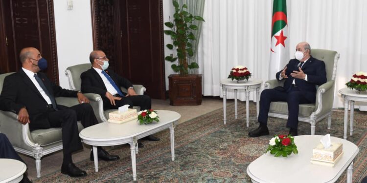 بالفيديو.. الرئيس تبون يستقبل نائبي رئيس المجلس الرئاسي الليبي