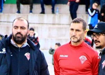 مولودية وهران تقيل المدرب مضوي رسميا