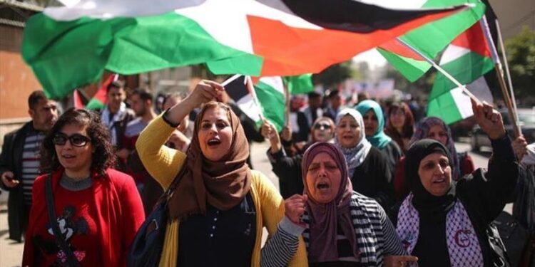 الفلسطينيون يجددون تمسكهم بحق العودة