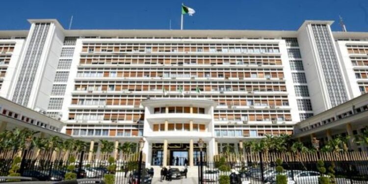 بشرى سارة لأصحاب المركبات المستوردة المحجوزة