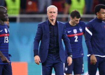 كأس أوروبا.. الصحافة الفرنسية تحمّل ديشان مسؤولية الإقصاء