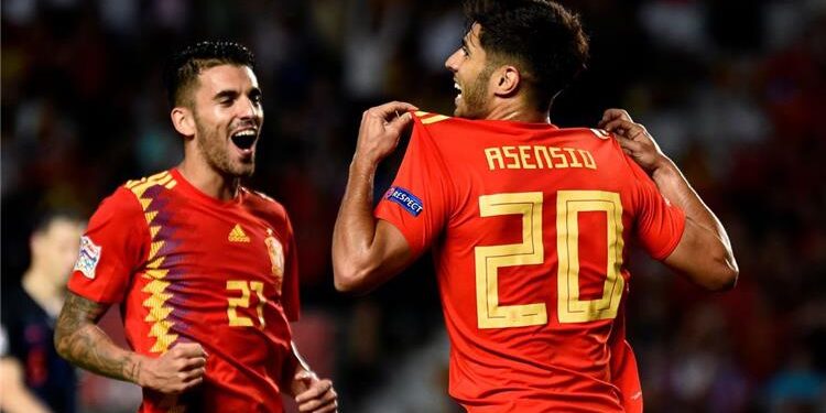 منتخب إسبانيا يتأهل لنصف نهائي “الأولمبياد”