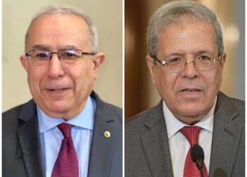 لعمامرة يتحادث مع نظيره التونسي