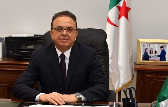 الجزائر تفند ما يروج عن مهاجريها في أوروبا