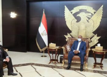 رئيس مجلس السيادة السوداني يستقبل لعمامرة