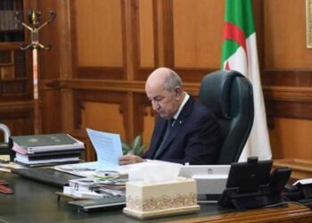 رئيس الجمهورية يهنئ أفراد الجيش بمناسبة العيد