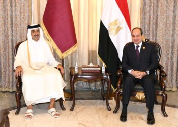 الرئيس المصري يلتقي أمير قطر