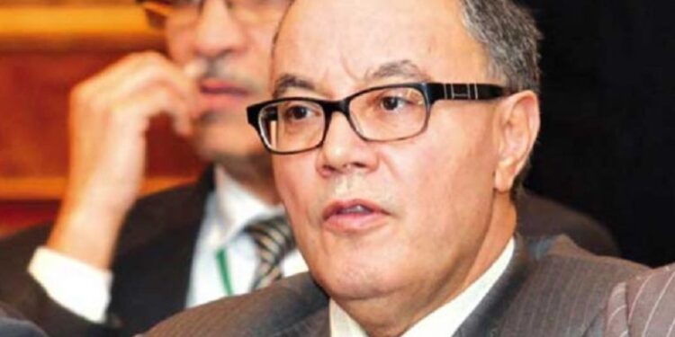 سفير سابق يرد على مغالطات رئيس الحكومة المغربية