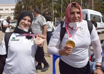 الإذاعة الوطنية تتعاقد مع أبطال الجزائر