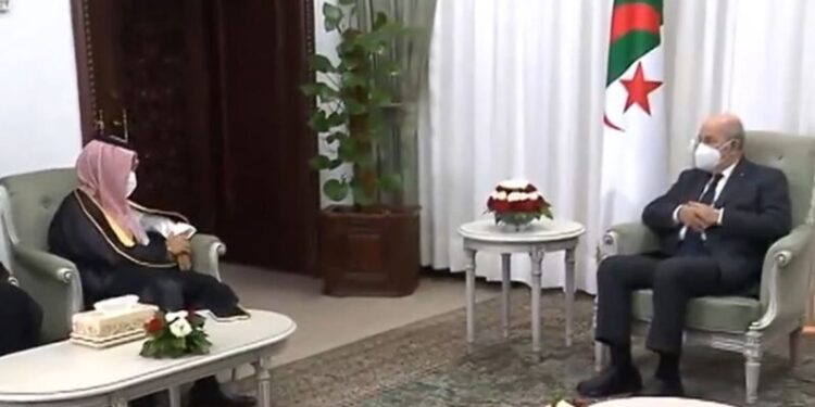 بالفيديو.. الرئيس تبون يستقبل وزير الخارجية السعودي